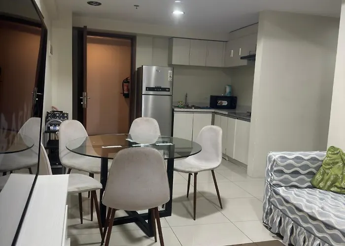 Jojies Crib Horizons101 2bedrooms 아파트호텔 세부